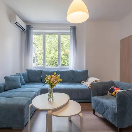 ⋇ 1br Emmily @ Vitosha Blvd ⋇ Sofia